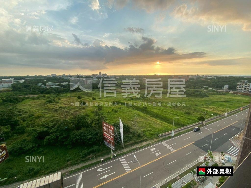 新城峰三房車位遠眺海岸線房屋室內格局與周邊環境