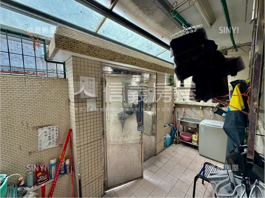 未來捷運一樓收租公寓房屋室內格局與周邊環境