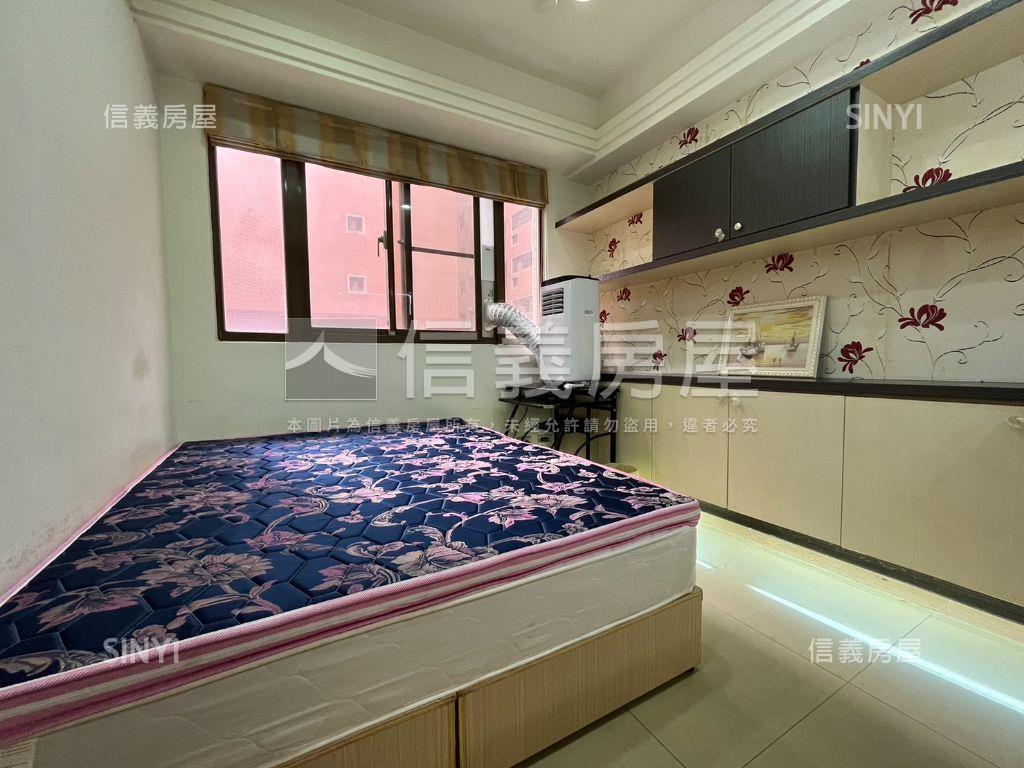 羅浮宮廷４房車位稀有釋出房屋室內格局與周邊環境