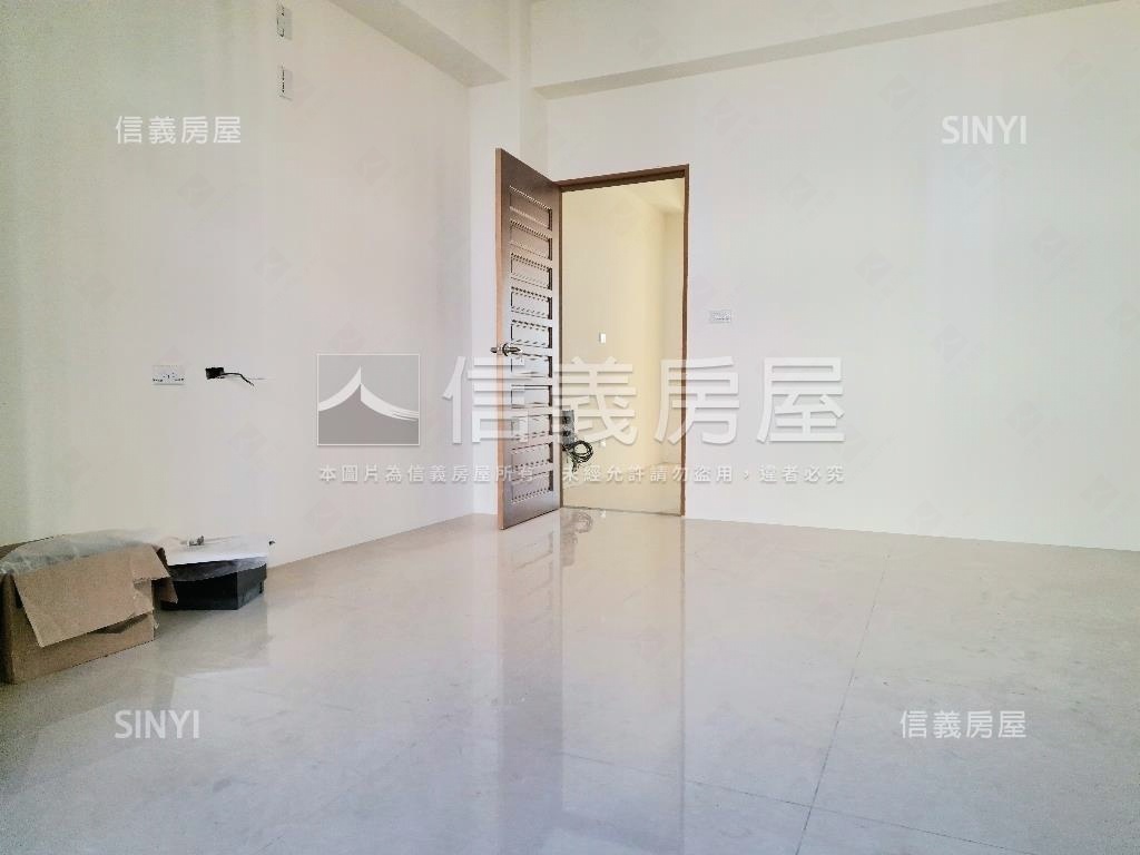 全新中興熱鬧文武百市金店房屋室內格局與周邊環境