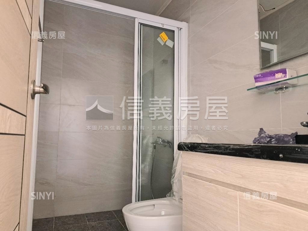 全新中興熱鬧文武百市金店房屋室內格局與周邊環境