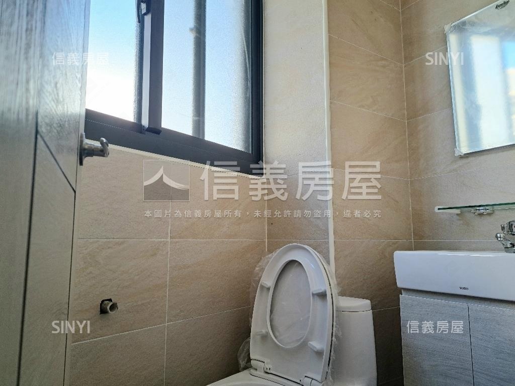 全新中興熱鬧文武百市金店房屋室內格局與周邊環境