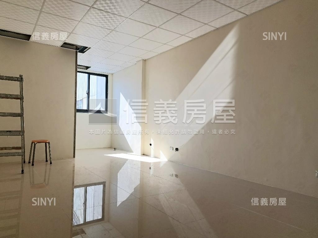 全新中興熱鬧文武百市金店房屋室內格局與周邊環境