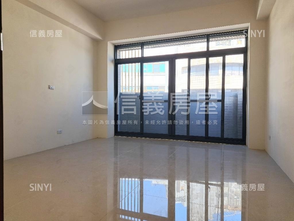 全新中興熱鬧文武百市金店房屋室內格局與周邊環境