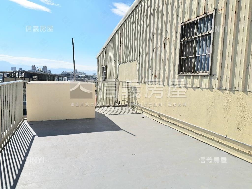 全新中興熱鬧文武百市金店房屋室內格局與周邊環境