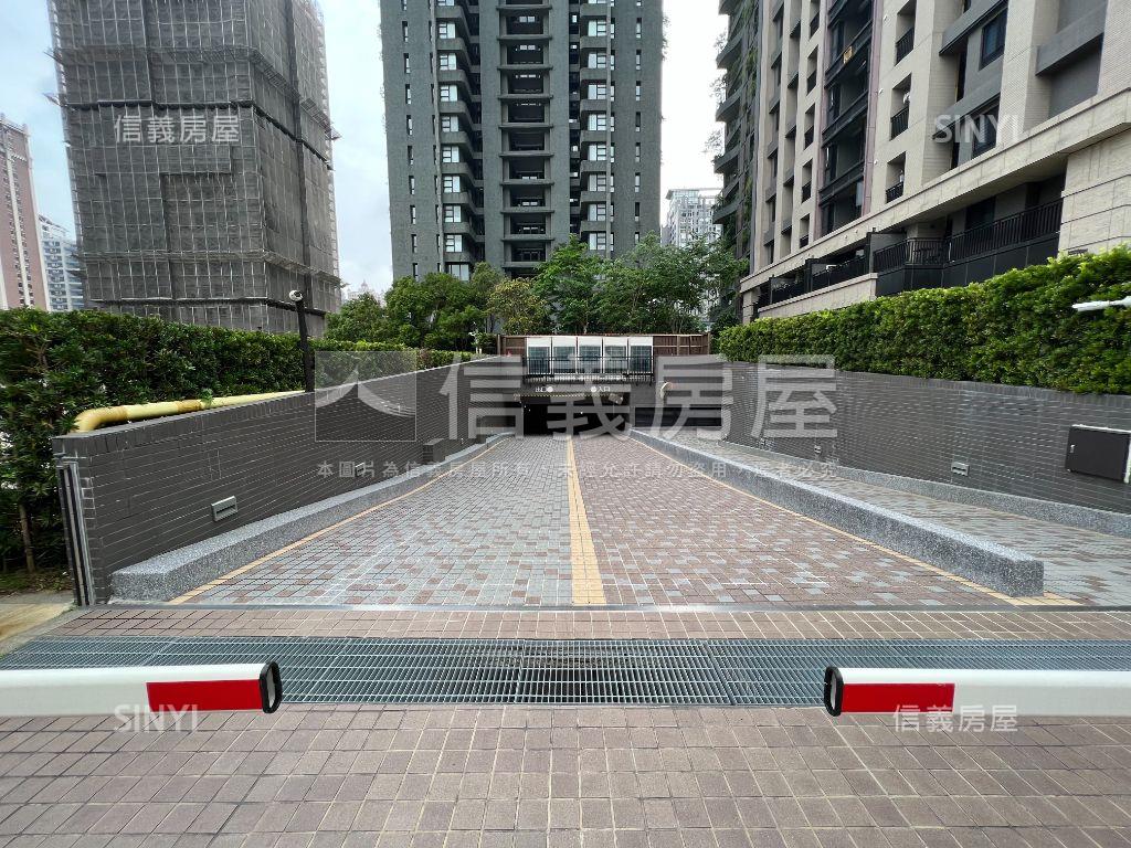 高鐵遠雄鉑悅歐德裝潢美屋房屋室內格局與周邊環境