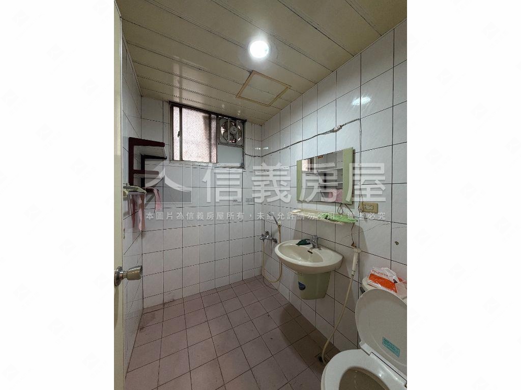 明峰街一樓住店大空間房屋室內格局與周邊環境