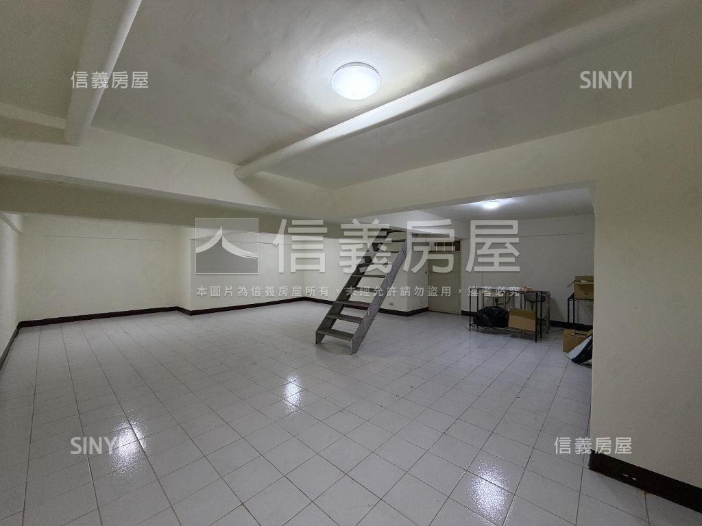 明峰街一樓住店大空間房屋室內格局與周邊環境