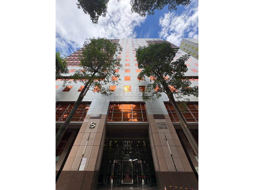 ★遠東世紀Ａ級商辦★房屋室內格局與周邊環境