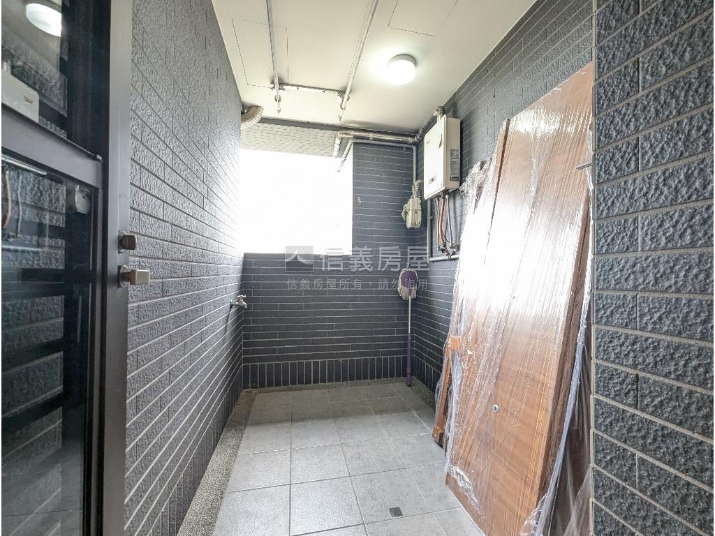 北十期大三房平車房屋室內格局與周邊環境