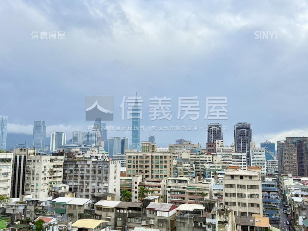 小巨蛋邊間採光電梯三房房屋室內格局與周邊環境