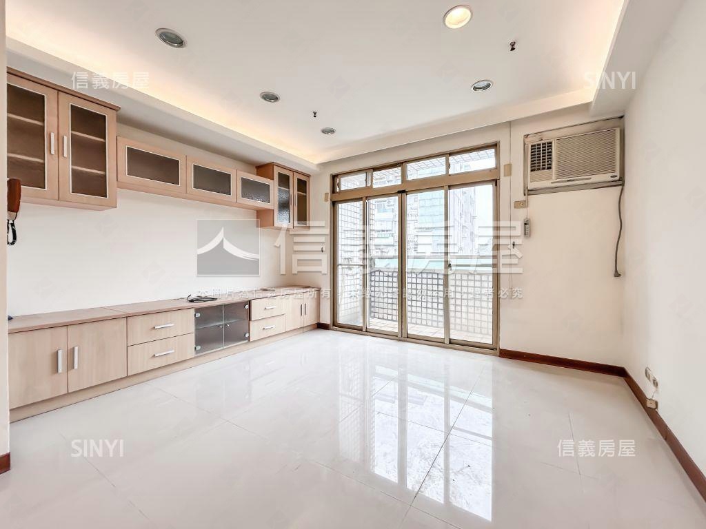 綠意美景．三房車位房屋室內格局與周邊環境