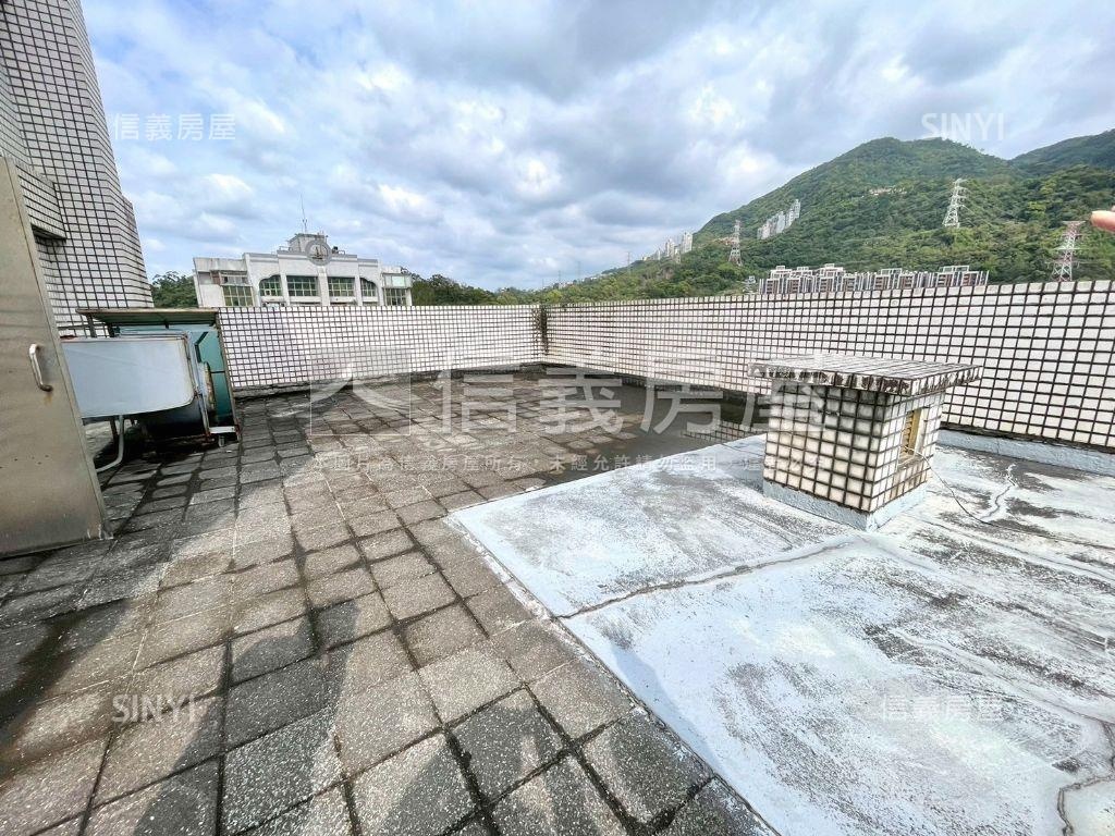 綠意美景．三房車位房屋室內格局與周邊環境