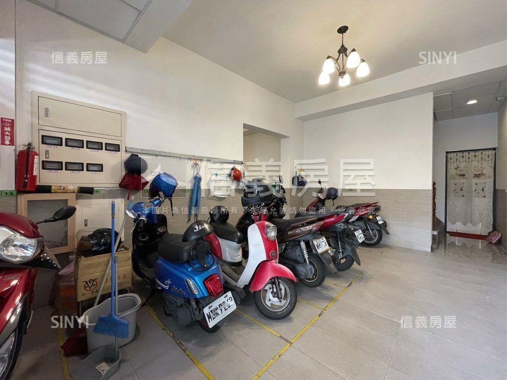 鄰樹德家商．穩定收租透天房屋室內格局與周邊環境