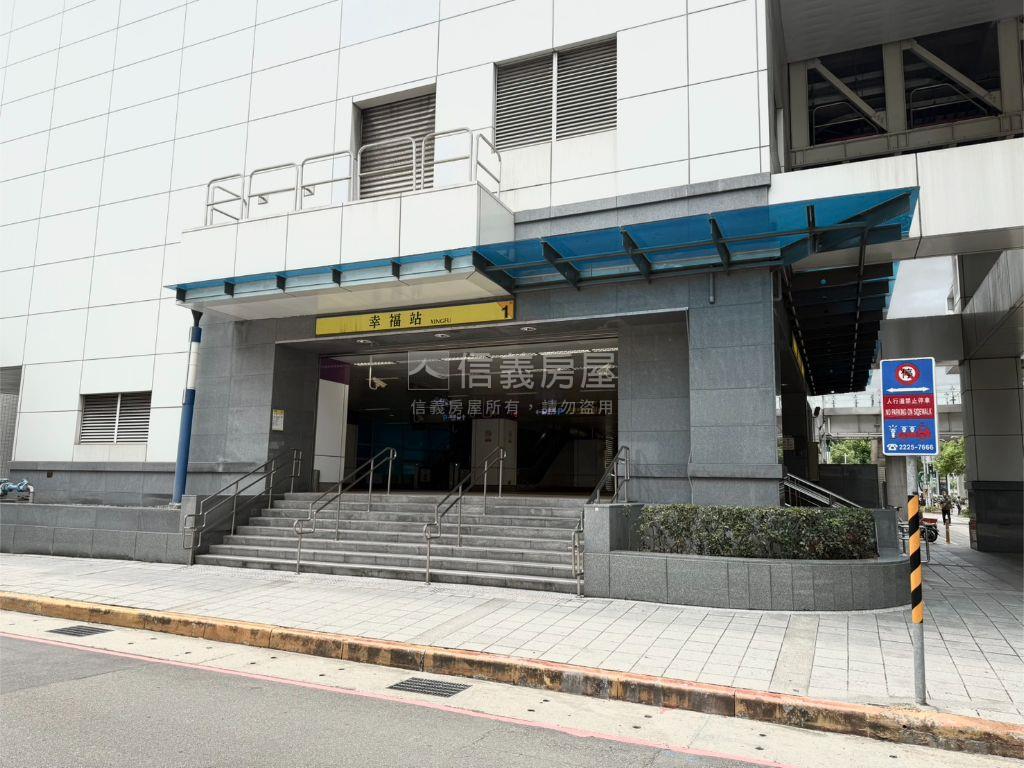 軒敞貴金‧好柏村三房房屋室內格局與周邊環境