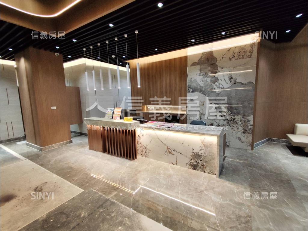 心家家眺望山景美宅房屋室內格局與周邊環境