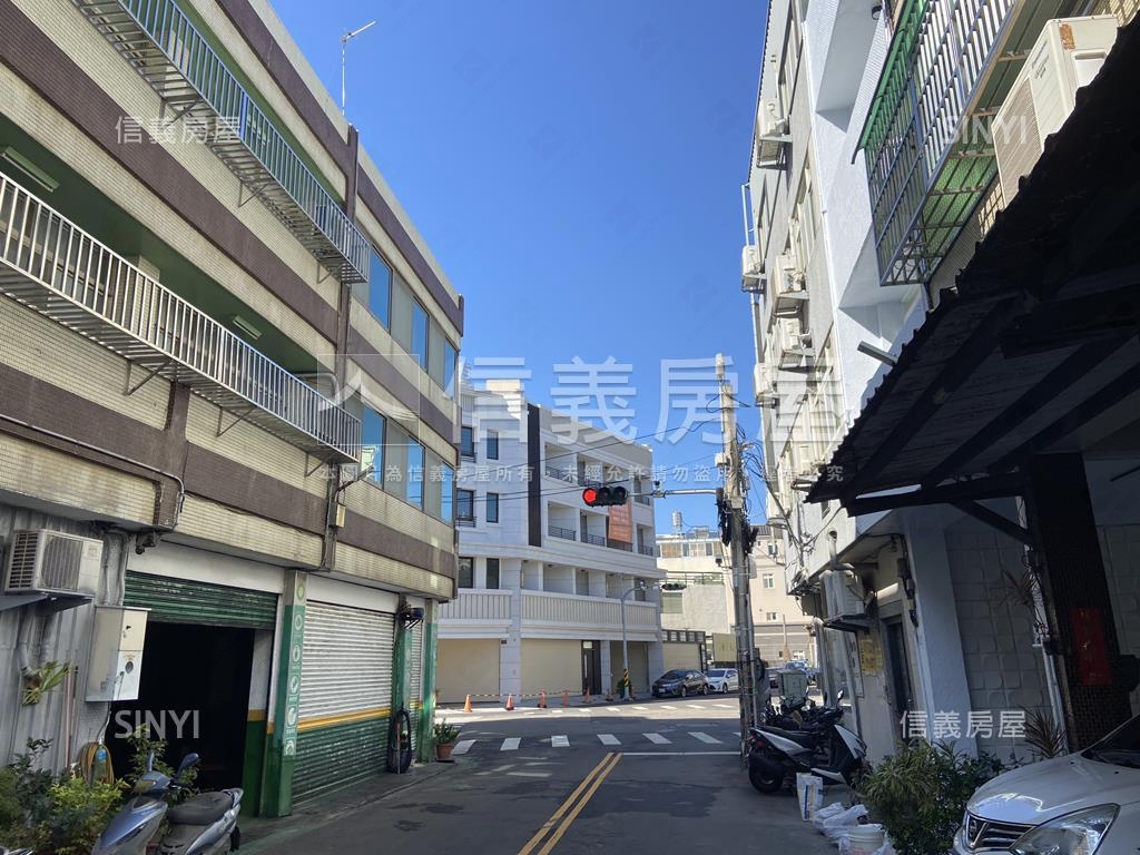 自強南收租金店房屋室內格局與周邊環境