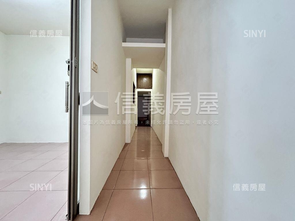 近中興大學臨路透天房屋室內格局與周邊環境