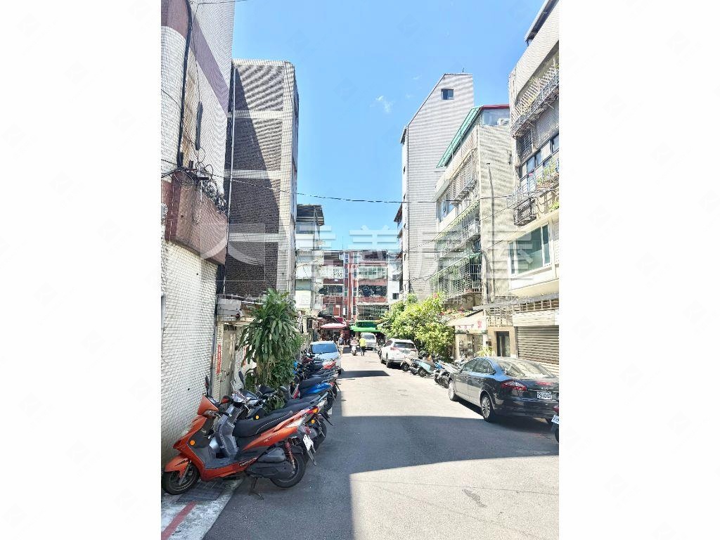 雙敦低總價電梯兩房房屋室內格局與周邊環境