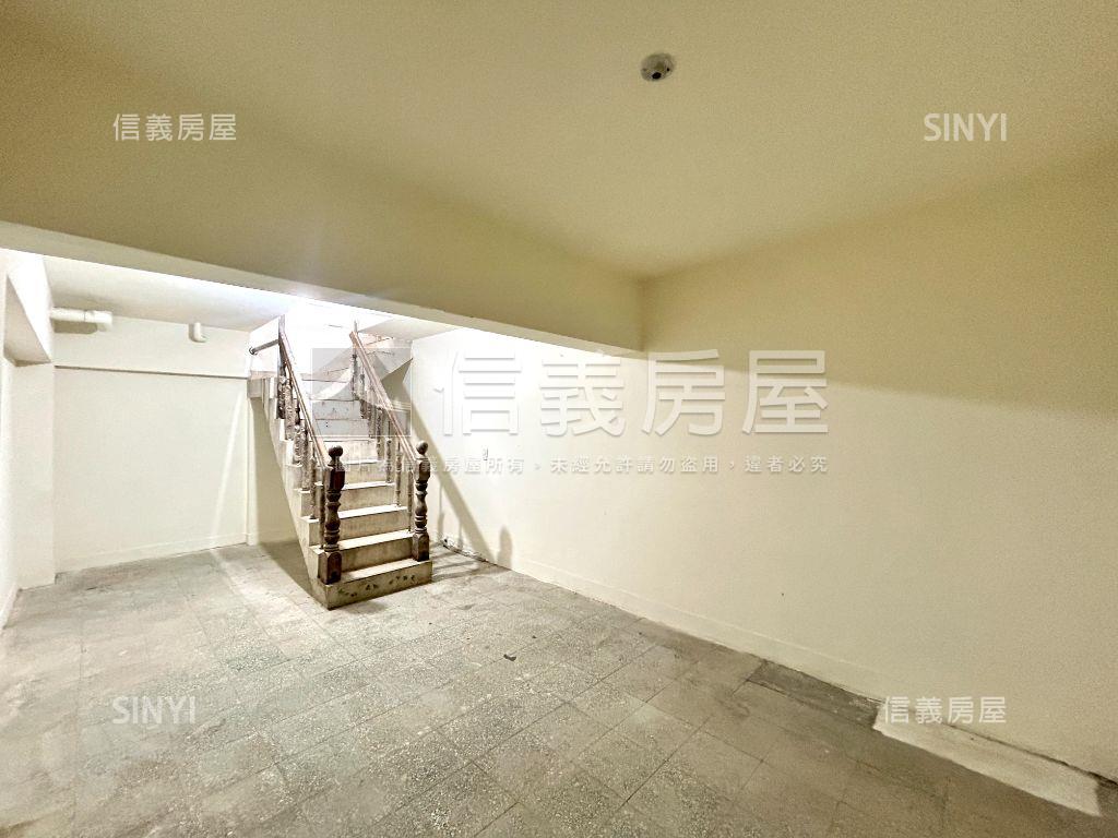 ♚稀有黃金一樓美廈♚房屋室內格局與周邊環境