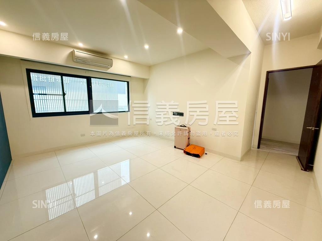 邊間！大面寬三車霸氣豪邸房屋室內格局與周邊環境