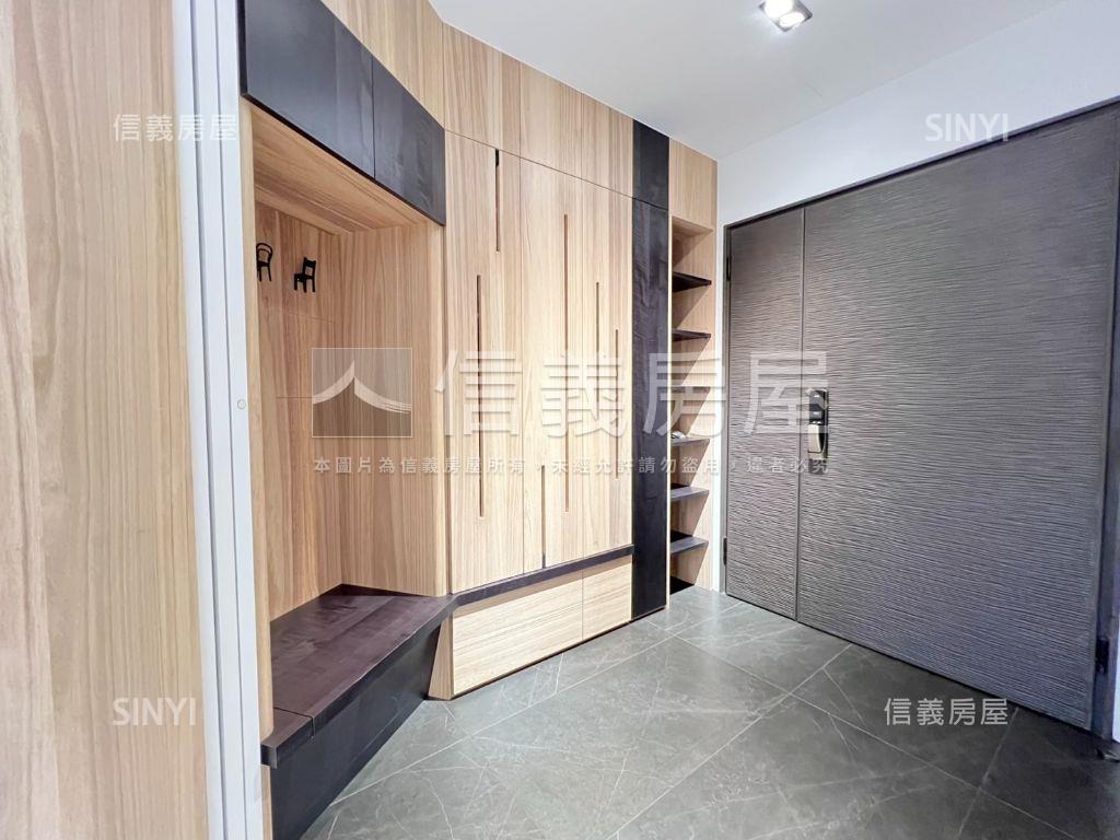 由鉅大謙精美裝潢連號車位房屋室內格局與周邊環境