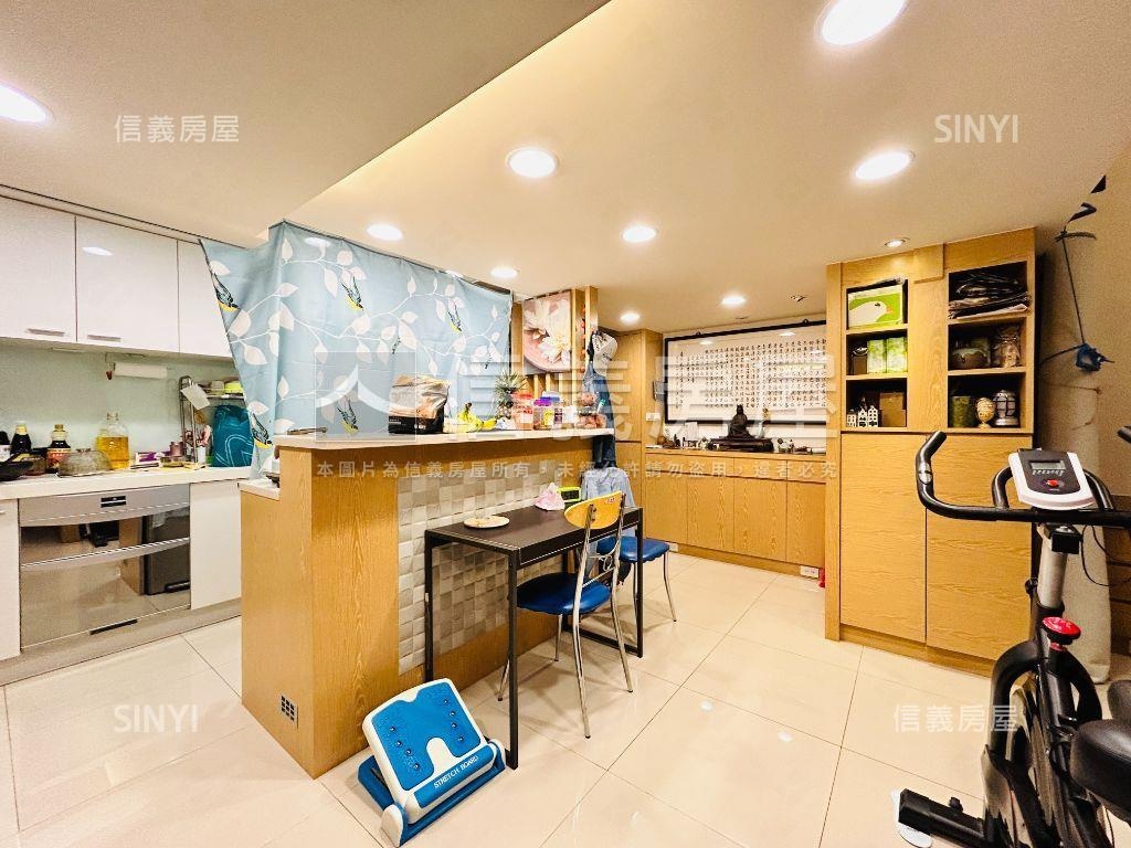 新市１６８裝潢好直接入住房屋室內格局與周邊環境