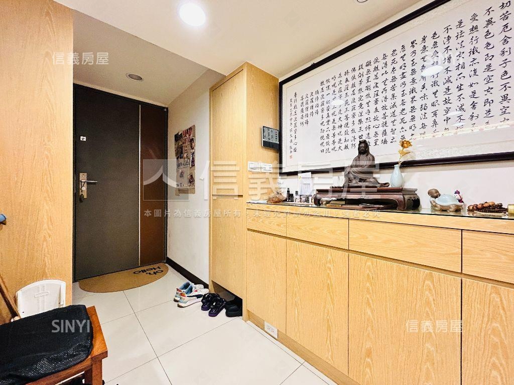 新市１６８裝潢好直接入住房屋室內格局與周邊環境