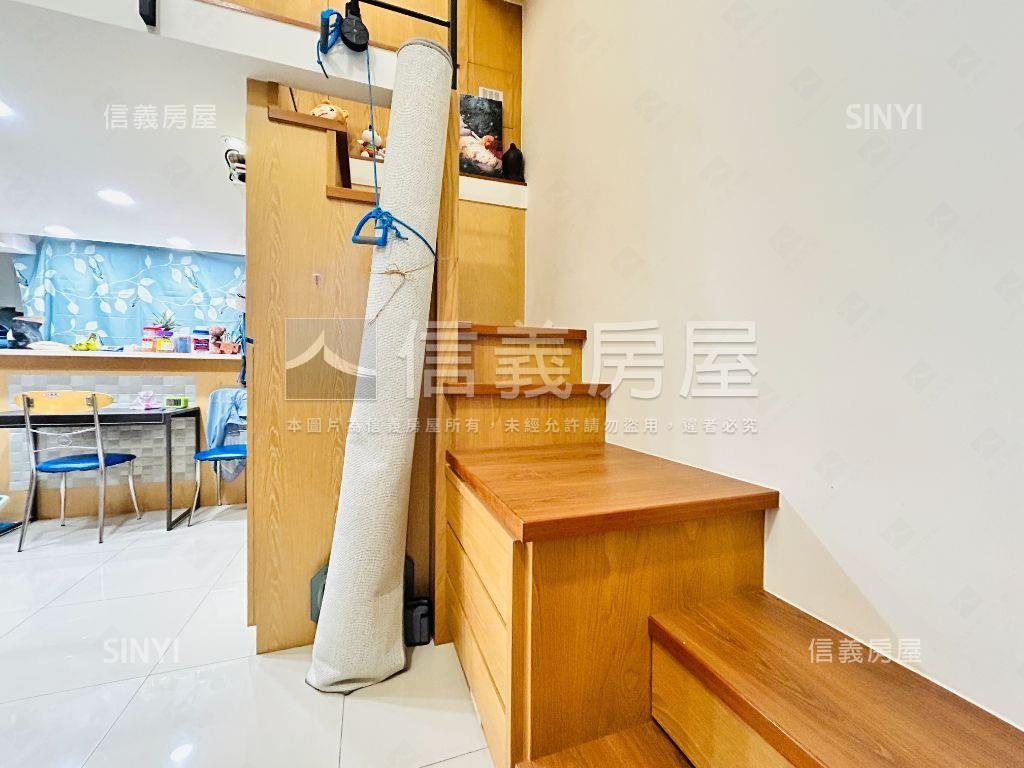 新市１６８裝潢好直接入住房屋室內格局與周邊環境