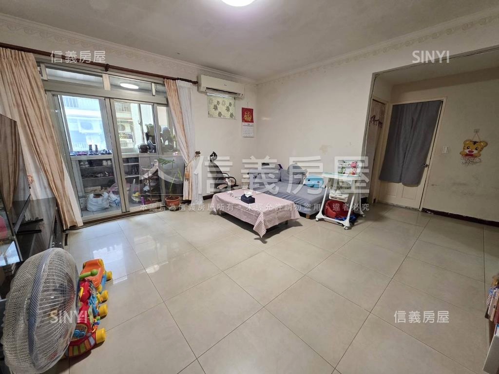 世貿靜巷邊間美宅房屋室內格局與周邊環境