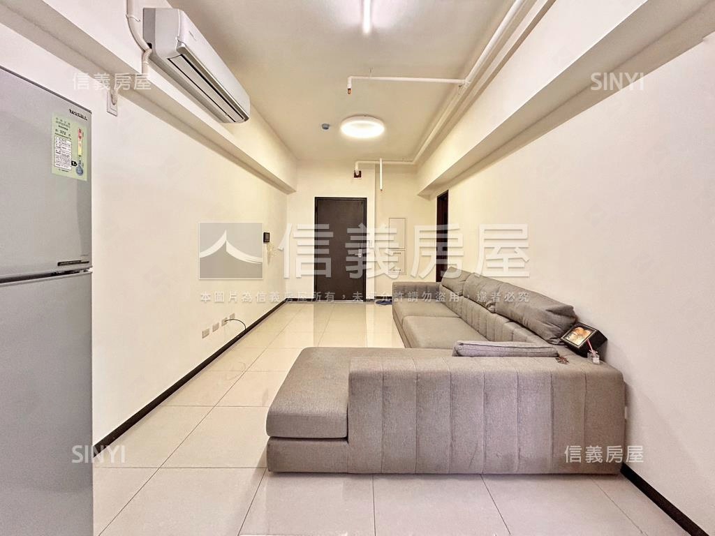 華悦城三房車位房屋室內格局與周邊環境