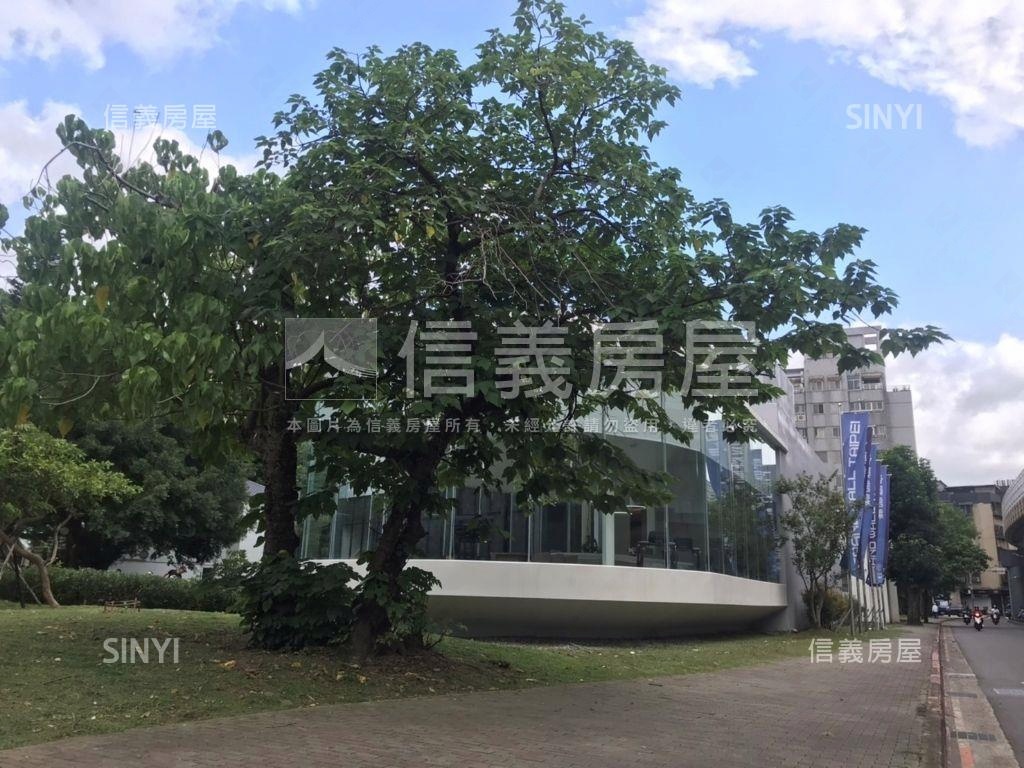 預售）宏築信義Ｃ２棟８樓房屋室內格局與周邊環境