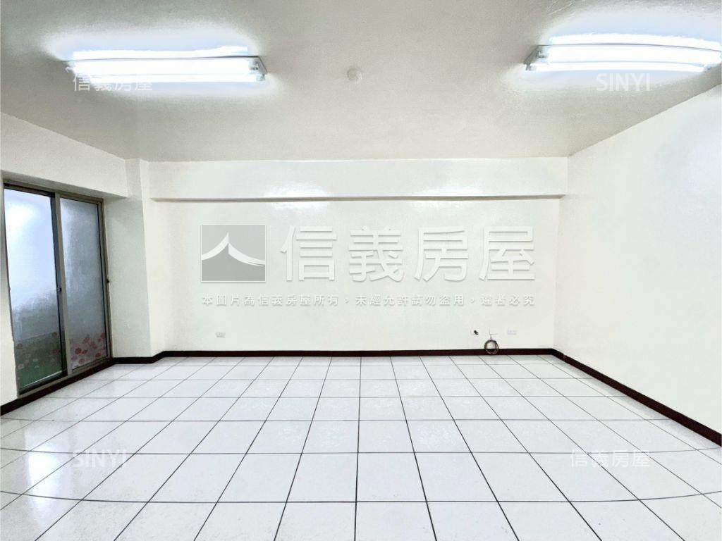 正成功路視野戶大三房房屋室內格局與周邊環境