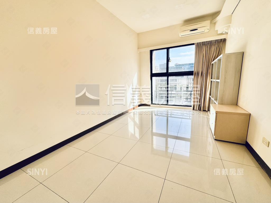 勝美漾朝南四房雙平面車位房屋室內格局與周邊環境