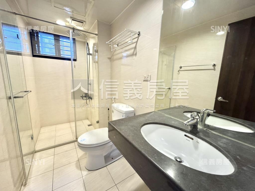 勝美漾朝南四房雙平面車位房屋室內格局與周邊環境