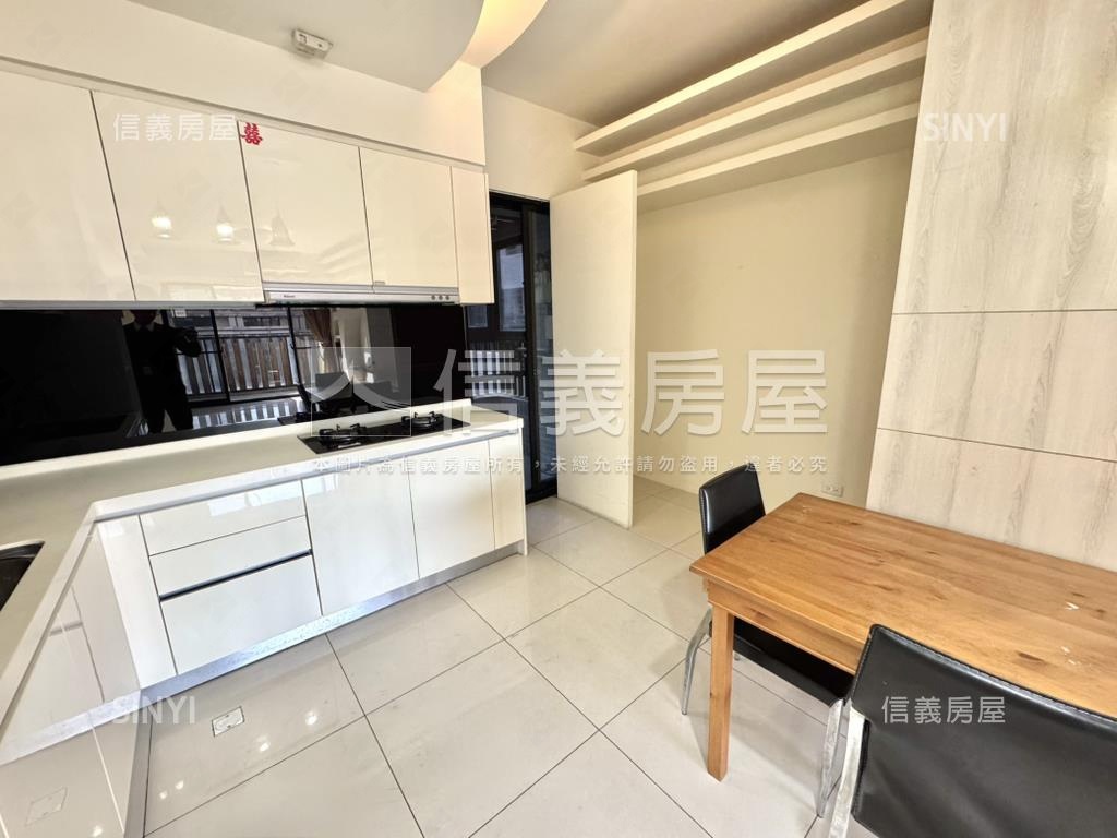 勝美漾朝南四房雙平面車位房屋室內格局與周邊環境