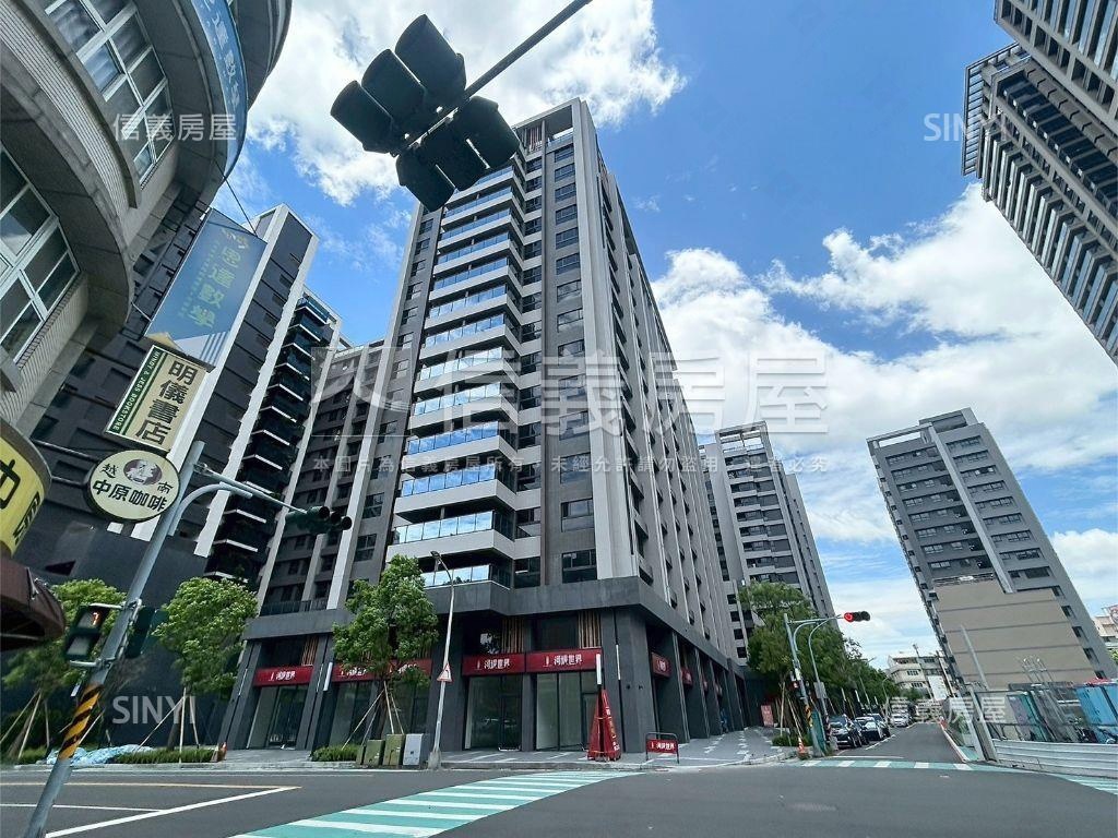 河堤世界全新未住平車好停房屋室內格局與周邊環境