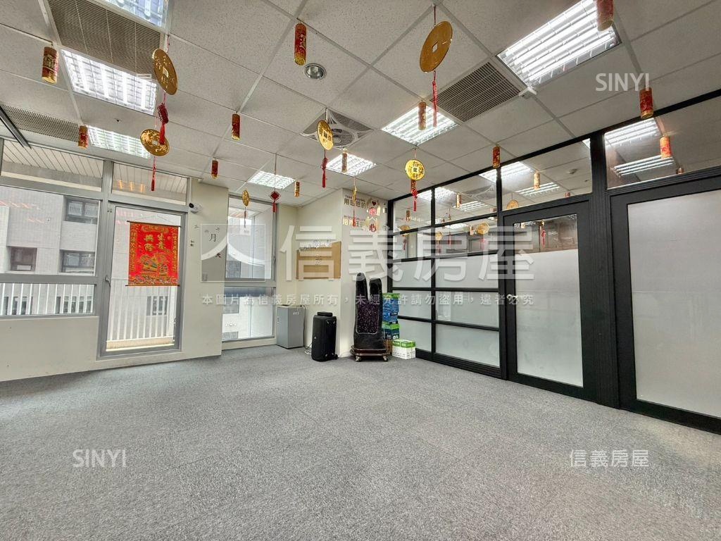 七期親家市政前棟高樓商辦房屋室內格局與周邊環境