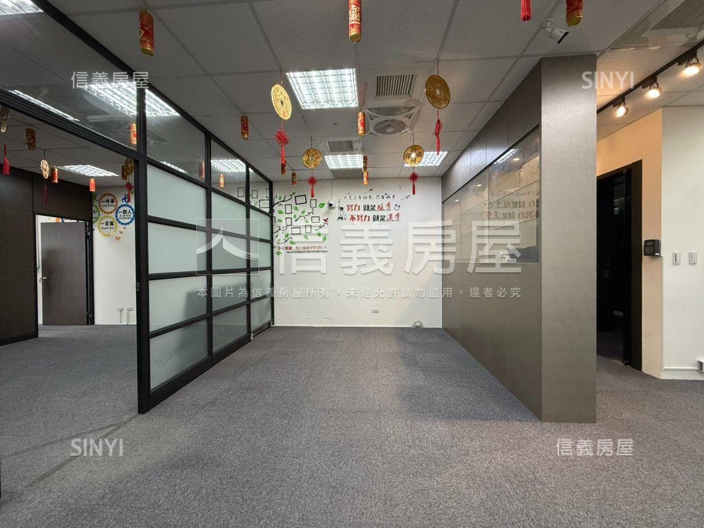 七期親家市政前棟高樓商辦房屋室內格局與周邊環境