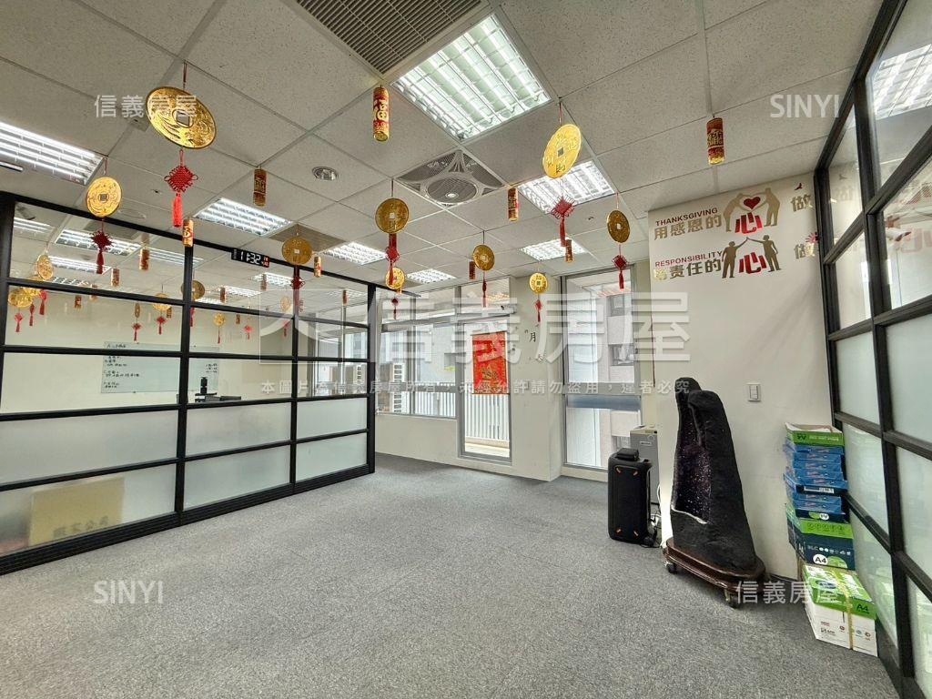 七期親家市政前棟高樓商辦房屋室內格局與周邊環境