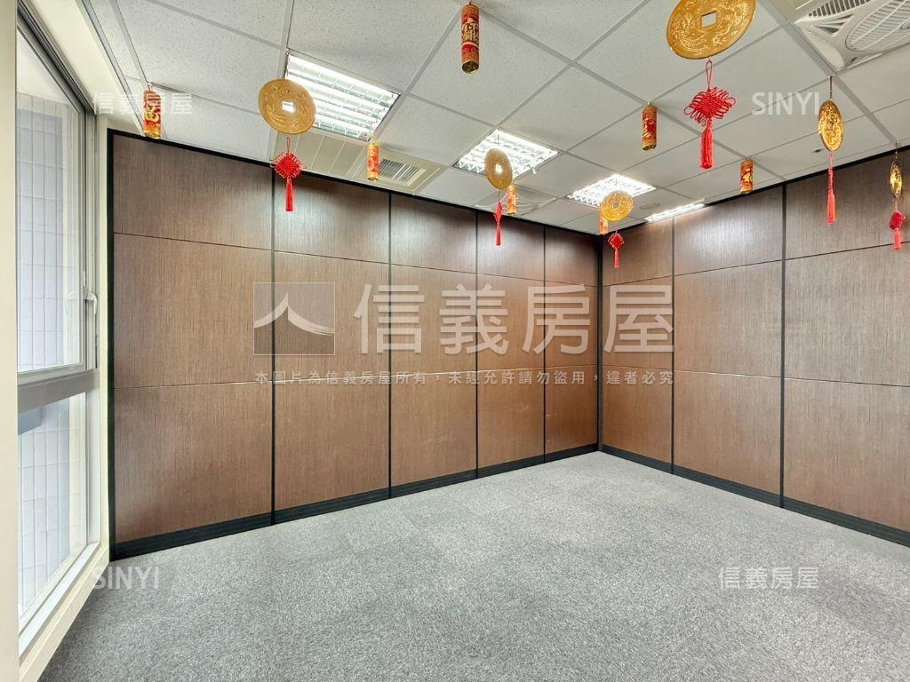 七期親家市政前棟高樓商辦房屋室內格局與周邊環境