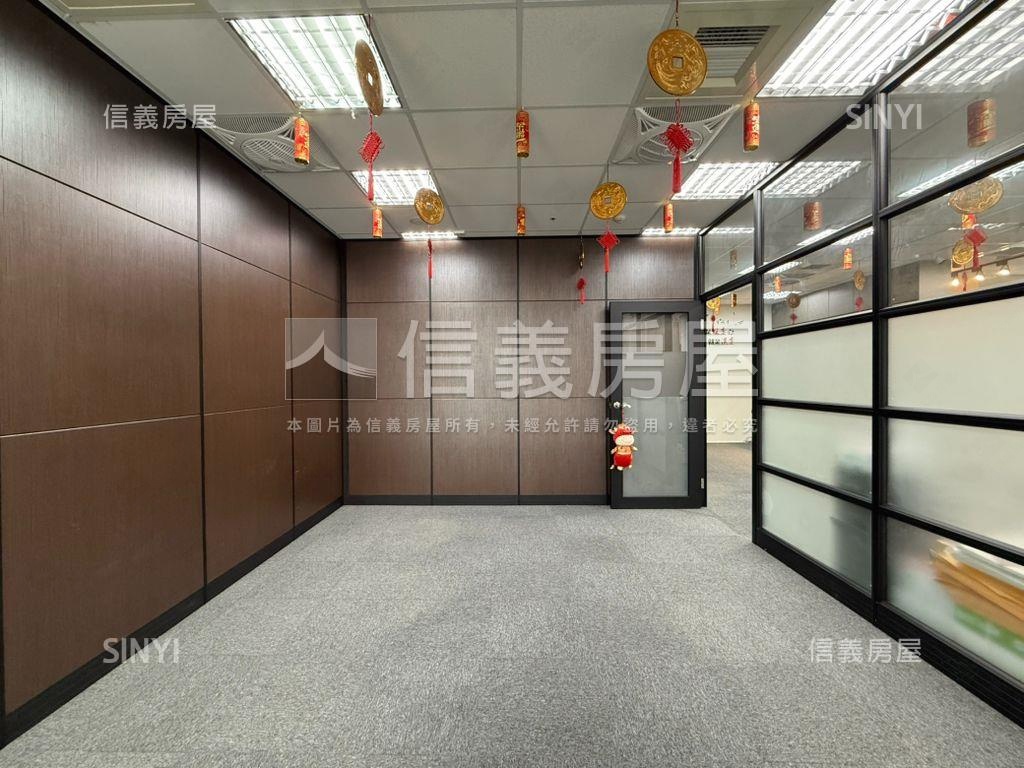 七期親家市政前棟高樓商辦房屋室內格局與周邊環境