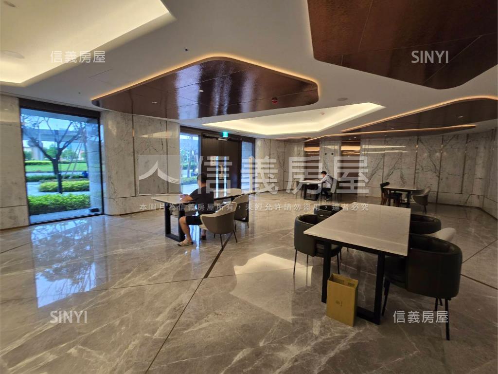 青埔高鐵站前核心喜徠登房屋室內格局與周邊環境