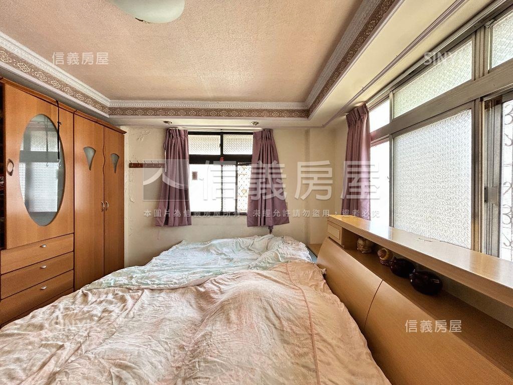 近興大四面採光大空間美宅房屋室內格局與周邊環境