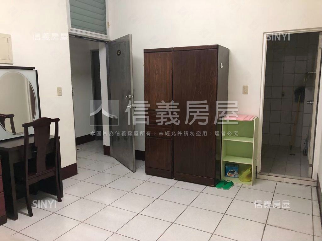置地廣場旁收租華夏４套房房屋室內格局與周邊環境