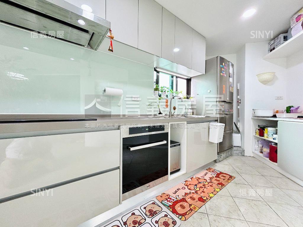 夯座東向西⭐狠棒角間透店房屋室內格局與周邊環境