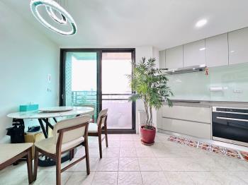 夯座東向西⭐狠棒角間透店