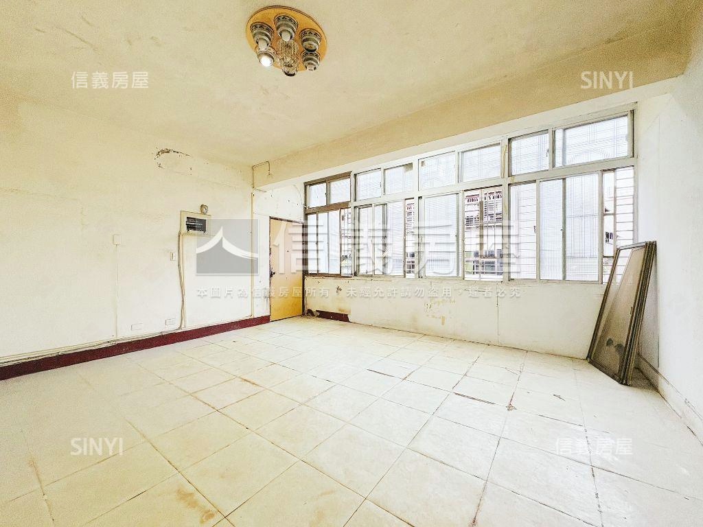 低總價捷運昆陽三房好成家房屋室內格局與周邊環境