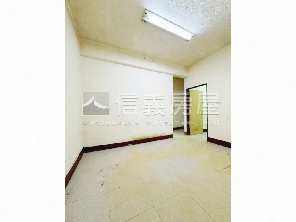 低總價捷運昆陽三房好成家房屋室內格局與周邊環境