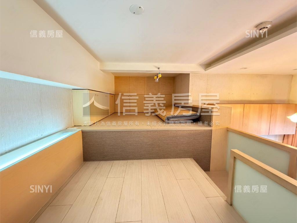 捷運六張犁敦南法拉麗亮房房屋室內格局與周邊環境